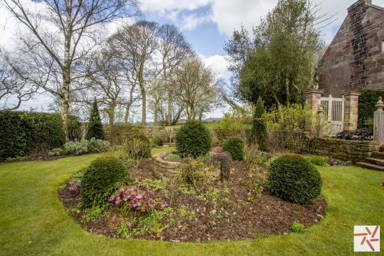 3398S 35 tv drama location house in Staffordshire historical property with impressive gardens and views