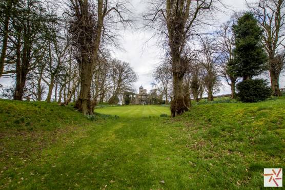 3398S 38 photo shoot location house in Staffordshire historical property with impressive gardens and views