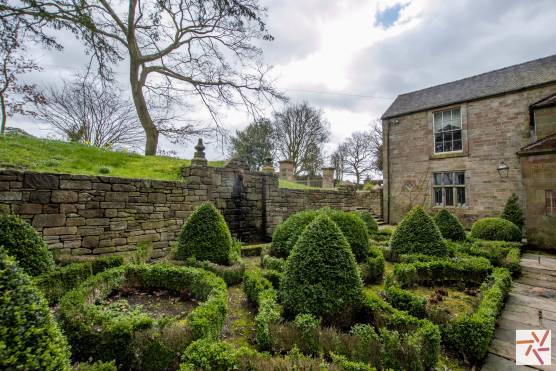 3398S 42 filming location house in Staffordshire historical property with impressive gardens and views