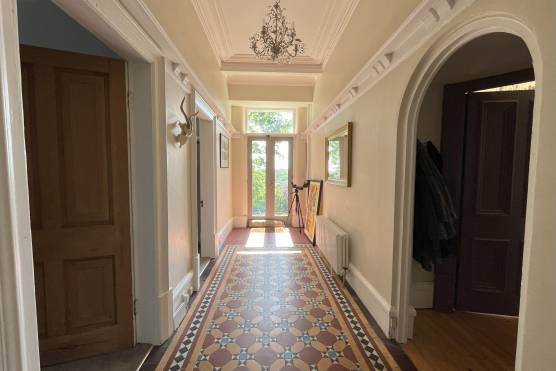 3412W 11 film shoot location house in Leeds period property hallway.jpeg