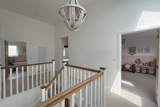 3426W 25 filming location house in Cheshire large stylish staircase and hallway