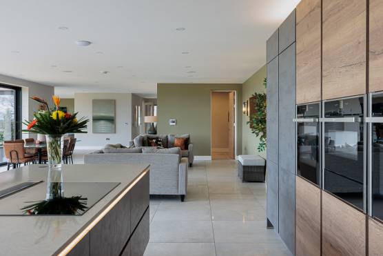 3452C 3 tv drama location house in Cheshire contemporary open plan kitchen and living area