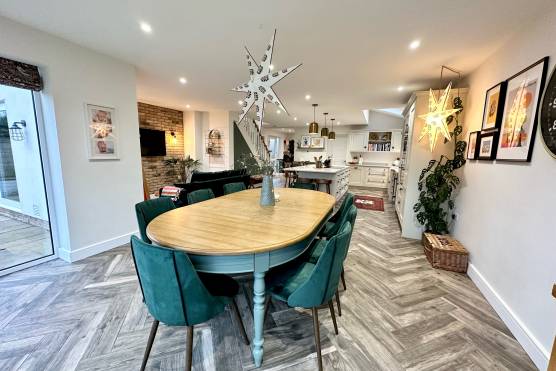 3453C 5 tv shoot location house in Cheshire open plan dining area.jpg