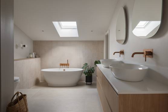 3472N-10-photo-shoot-location-in-North-Yorkshire-modern-bathroom.jpg