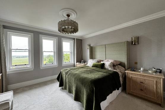 3473L-10-tv-drama-location-house-in-Lancashire-period-property-elegant-bedroom.jpg