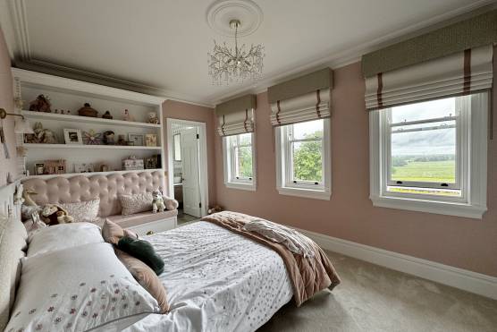 3473L 15 filming location house in Lancashire girls bedroom.jpg