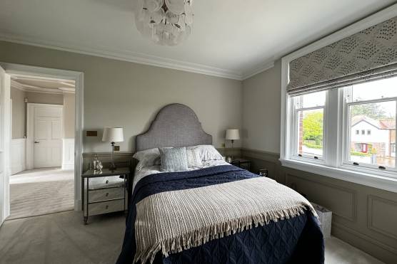 3473L 26 tv drama location house in Lancashire period property bedroom.jpg