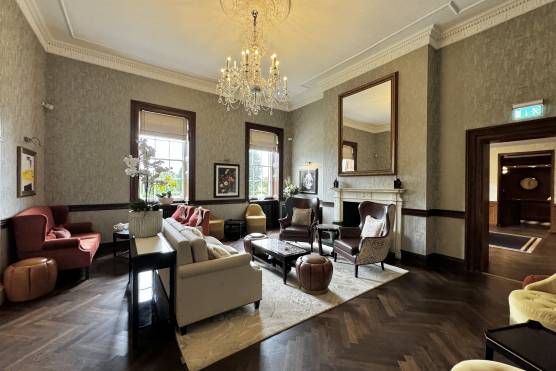 3479C 12 tv commercial location house in Cheshire period property elegant drawing room.jpg