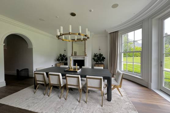 3480C 12 filming location house in Cheshire elegant dining room.jpg