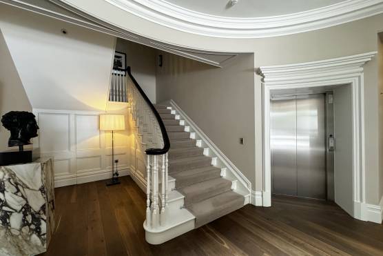 3480C 28 photo shoot location house in Cheshire elegant staircase.jpg