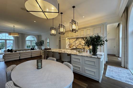 3480C 5 photo shoot location house in Cheshire luxury open plan kitchen with kitchen island.jpg