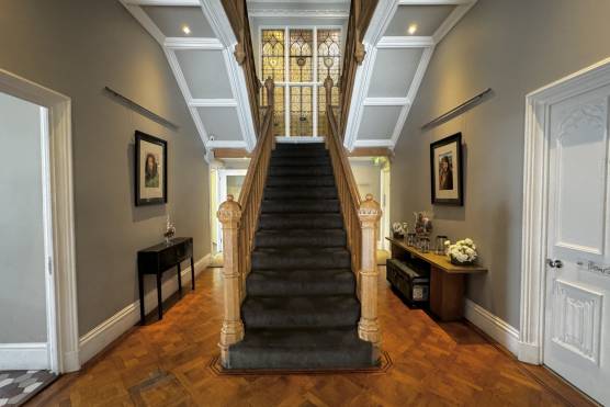 3488M 2 filming location house in Manchester period property staircase.jpg