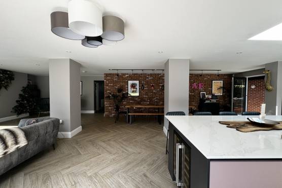 3486M 2 filming location house in Greater Manchester stylish open plan kitchen with kitchen island.jpg