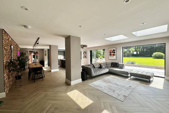 3486M 5 tv shoot location house in Bolton modern open plan kitchen and living area.jpg