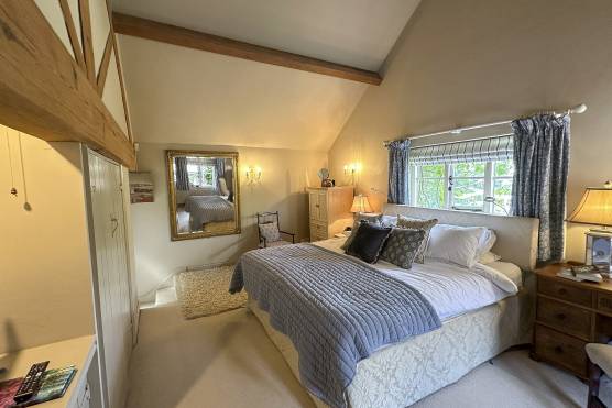 3492C 9 tv commercial location house in Cheshire bedroom.jpg