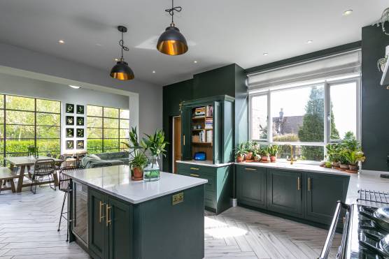 3501C 8 tv shoot location house in Cheshire modern green kitchen.jpg