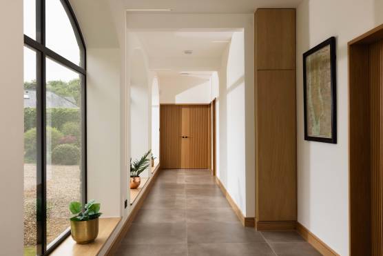 3514W 12 photo shoot location house in West Yorkshire modern corridor.jpg