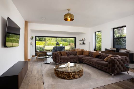 3514W 6 photo shoot location house in West Yorkshire modern living room.jpg