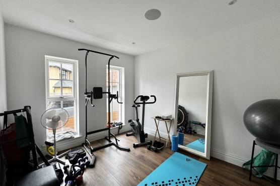 3504M 36 tv drama location house in Manchester home gym.jpg