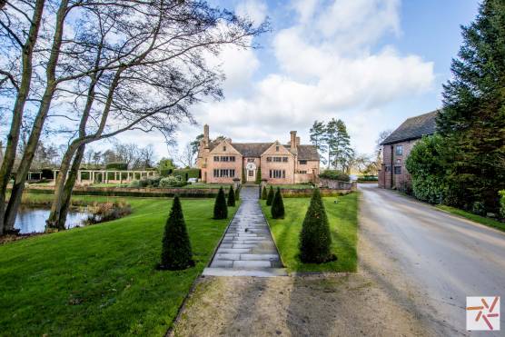 3316C 51 tv commercial location house in Cheshire manor house with driveway.jpg