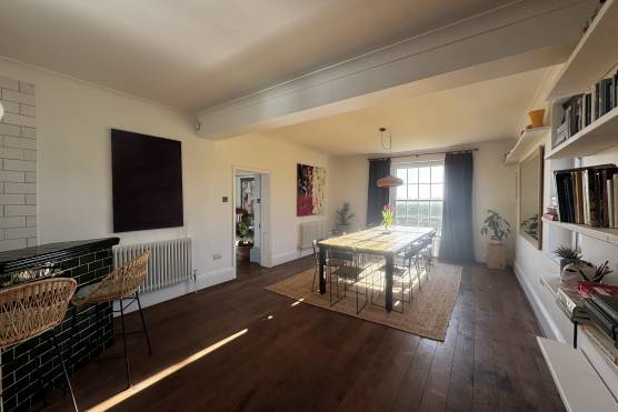 3522N 7 tv shoot location house in North Yorkshire period property stylish dining room