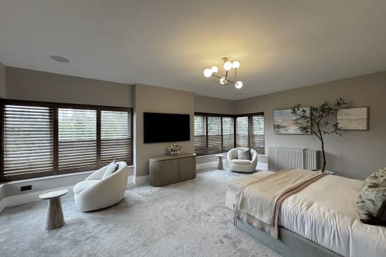 3523C 17 filming location house in Cheshire elegant bedroom.jpg