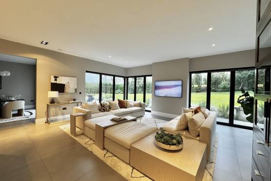 3523C 6 filming location house in Cheshire modern open plan kitchen and living area.jpg