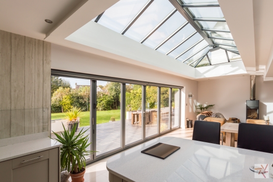 3101W 4 Film location in Leeds with open plan kitchen bi-folding doors and glass roof