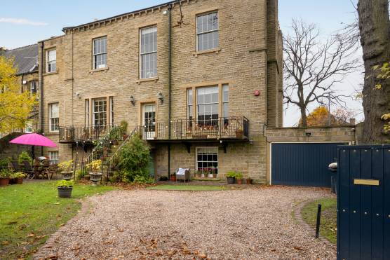 3146W 25 tv shoot location house Stunning Georgian Manor House in West Yorkshire