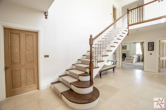 3152C 10 photo shoot location in cheshire elegant sweeping staircase