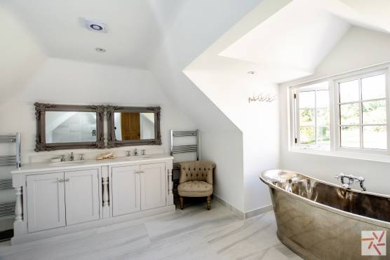 3152C 20 filming location in cheshire stylish bathroom