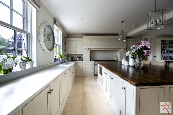 3152c 5 photo shoot location in cheshire large stylish kitchen