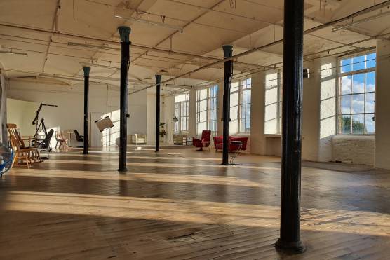 3156C 4 tv filming location in greater manchester large mill.jpg