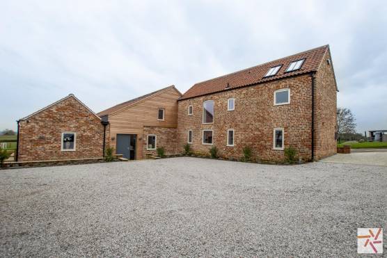 3176N 25 tv shoot location house in York modern barn conversion