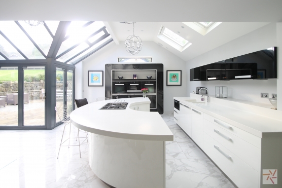 3108W 5 Photo and filming location in West Yorkshire contemporary white kitchen with kitchen island and feature windows