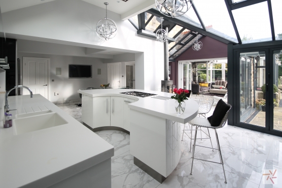 3108W 9 Filming location in Leeds area with contemporary open plan white kitchen 