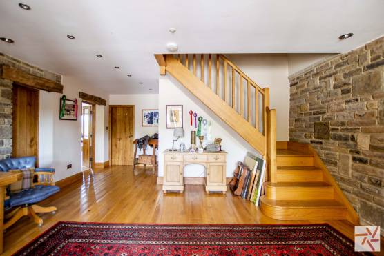 3188W filming location house in west yorkshire traditional entrance hallway and staircase