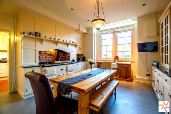 3320C 8 tv commercial location house in Cheshire traditional period property kitchen