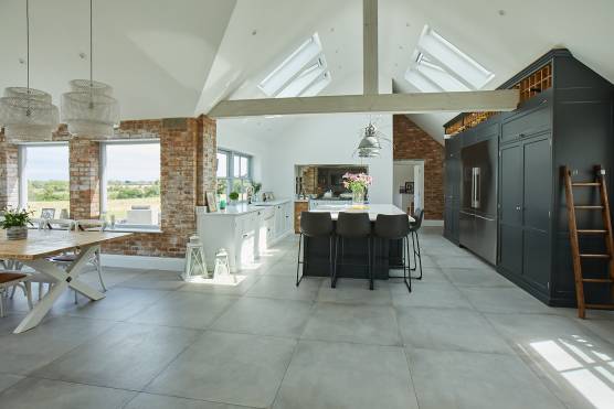 3420NG 2 filming location house in Nottinghamshire open plan kitchen with exposed beams