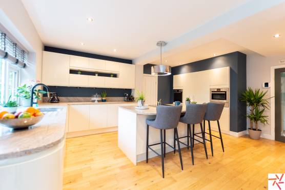 3306W-1-photo-shoot-location-house-in-West-Yorkshire-stylish-open-plan-kitchen.jpg