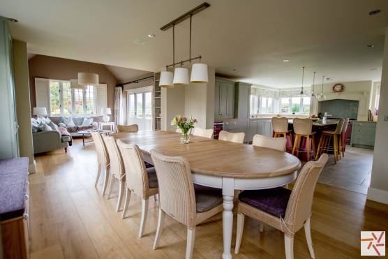 3376C 1 photo shoot location house in Cheshire with open plan kitchen, dining and living area