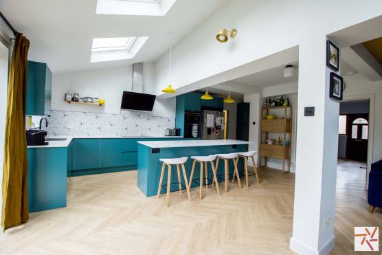 3396N 1 photo shoot location house in North Yorkshire with large colourful open plan kitchen