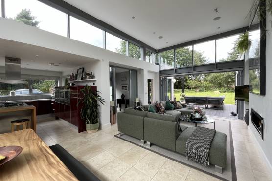 3427C 1 photo shoot location house in Cheshire modern open plan home in rural setting