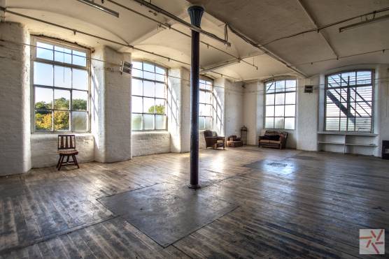 3156C 1 photo shoot location in Cheshire warehouse with beautiful windows